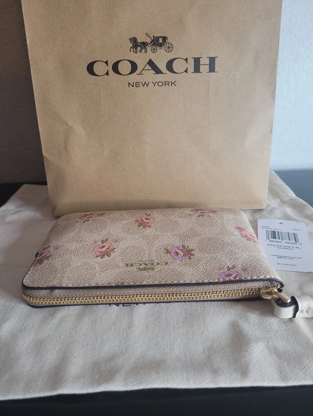 Coach Cream Floral Wristlet Pouch with Pink Roses - Picture 9 of 12